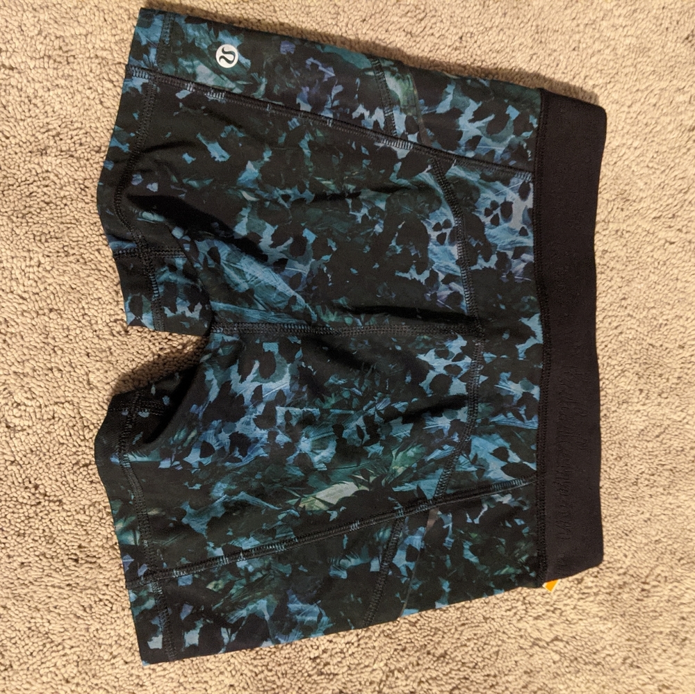 Lululemon What the Sport Short size 4